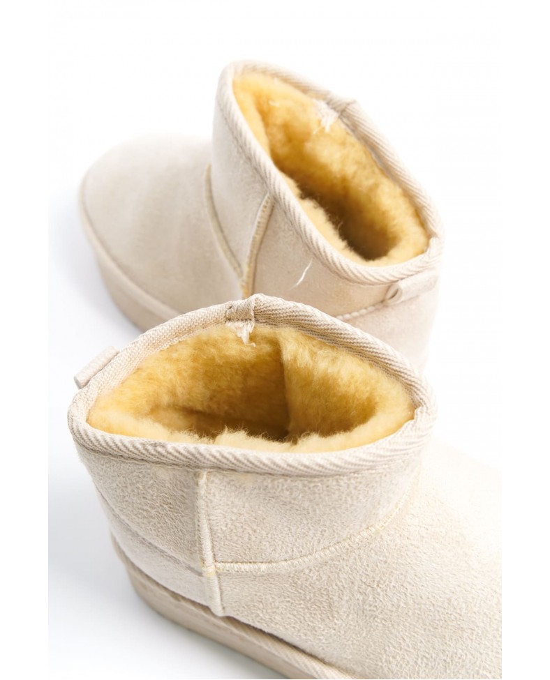 AMELIA Bağcıksız Düz ve Kalın Taban İçi Kürklü Kısa Süet Kadın Bot  SKT - Krem