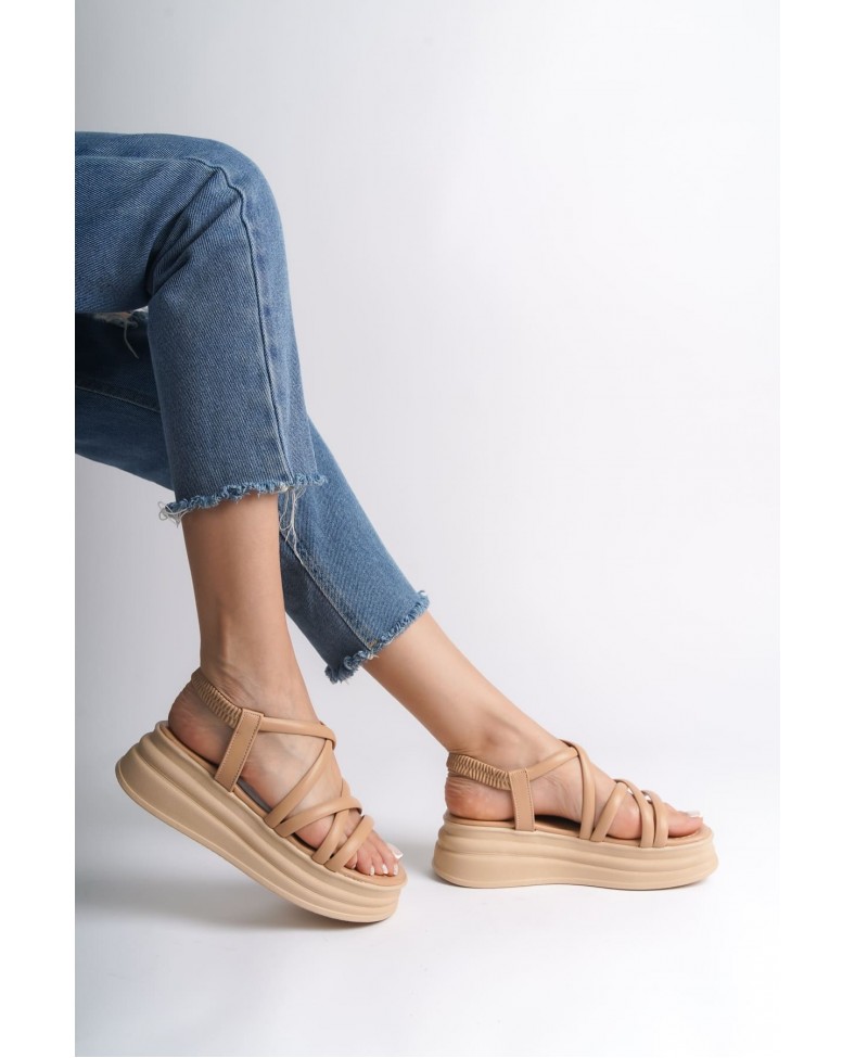 BELLA Lastikli Şerit Detaylı Ortopedik Taban Kadın Sandalet  CTT - Ten Somersan Giyim | Kadın, Erkek ve Çocuk Moda