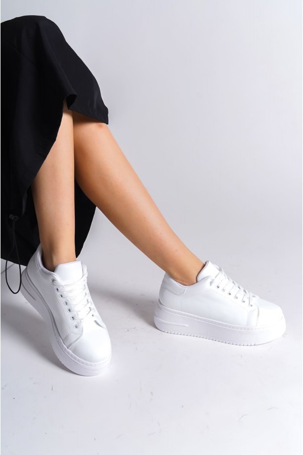 BIANA Bağcıklı Ortopedik Taban Kadın Sneaker Spor Ayakkabı  CBT - Beyaz