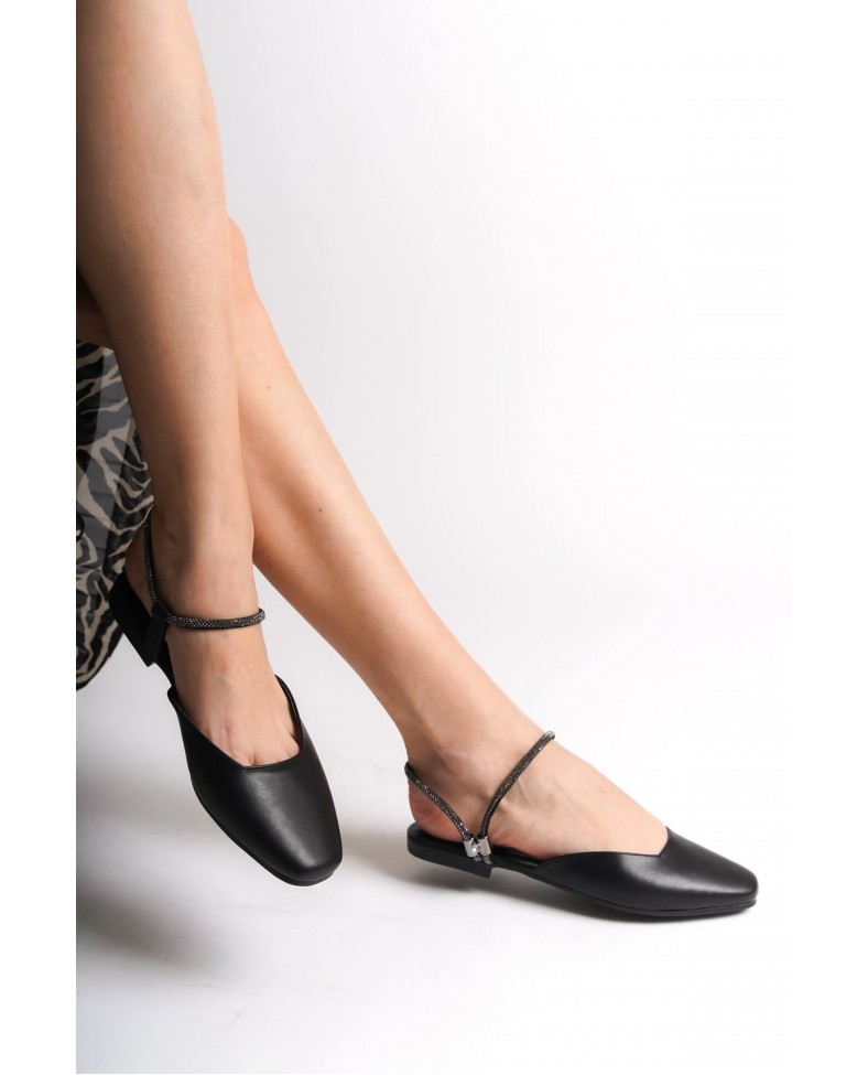 CAROLINE Lastikli Ortopedik Rahat Taban Bilekten Taş Detaylı Kadın Babet Ayakkabı  CST - Siyah Somersan Giyim | Kadın, Erkek ve Çocuk Moda