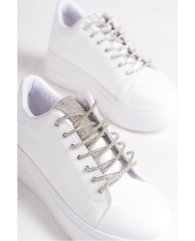 DELLA Bağcıklı Ortopedik Taban Taşlı Kadın Sneaker Spor Ayakkabı CBT - Beyaz Somersan Giyim | Kadın, Erkek ve Çocuk Moda