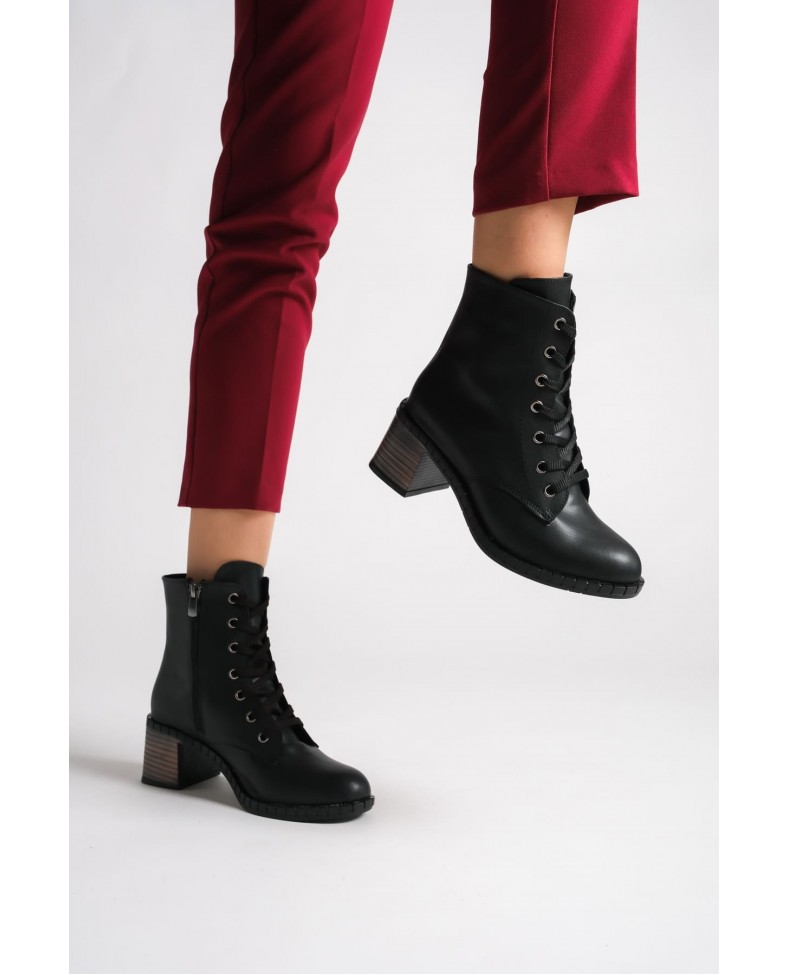 DIANA Bağcıklı Fermuarlı Ortopedik Taban Topuklu Kadın Bot CST - Siyah Somersan Giyim | Kadın, Erkek ve Çocuk Moda