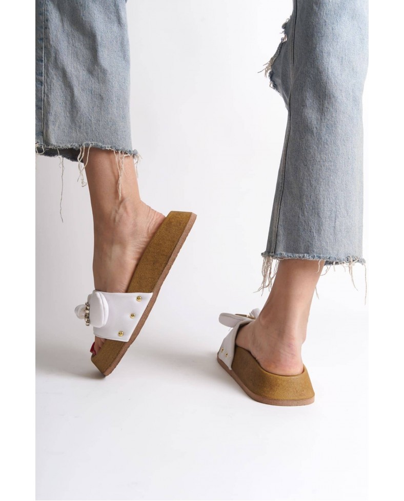 DILA Kalın ve Ortopedik Taban Ayıcıklı Saten Kadın Terlik  SKT - Beyaz Somersan Giyim | Kadın, Erkek ve Çocuk Moda