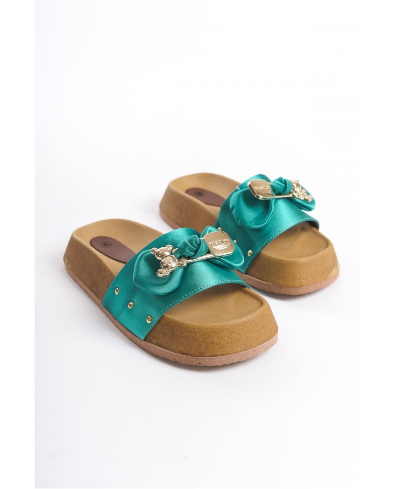 DILA Kalın ve Ortopedik Taban Ayıcıklı Saten Kadın Terlik  SKT - Yeşil Somersan Giyim | Kadın, Erkek ve Çocuk Moda