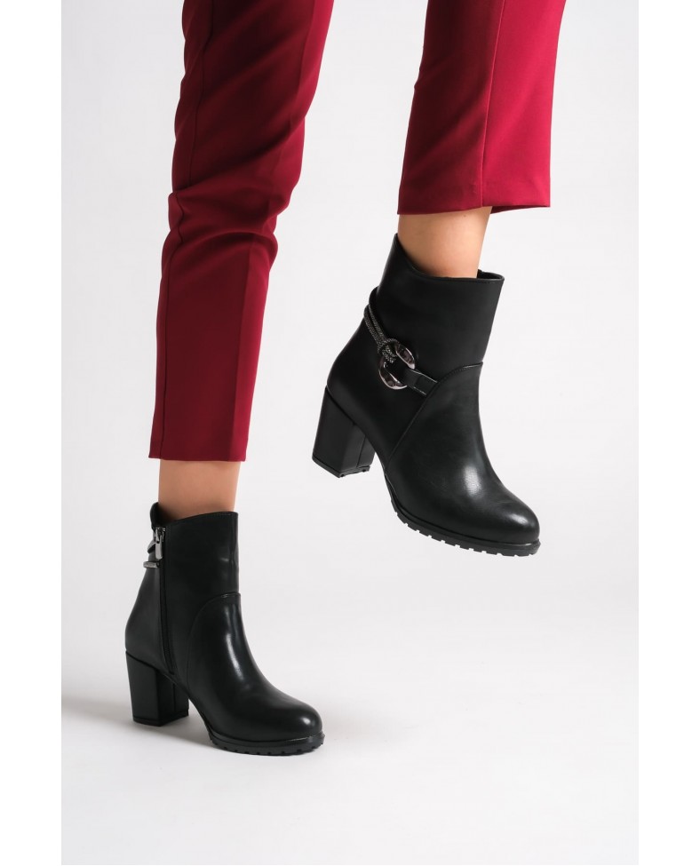 EDNA Fermuarlı Ortopedik Taban Taşlı Topuklu Kadın Bot CST - Siyah Somersan Giyim | Kadın, Erkek ve Çocuk Moda