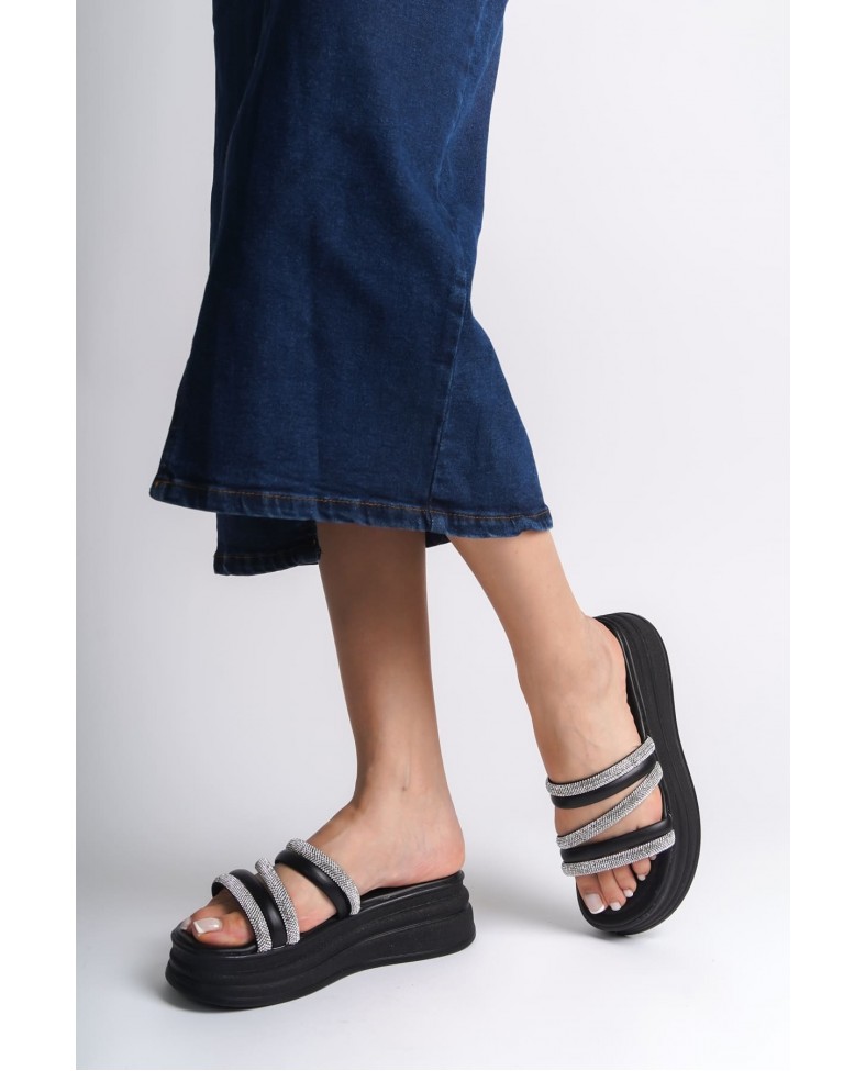 ELISE Düz Topuklu Şeritli Taşlı Kalın ve Ortopedik Taban Kadın Terlik CST - Siyah Somersan Giyim | Kadın, Erkek ve Çocuk Moda