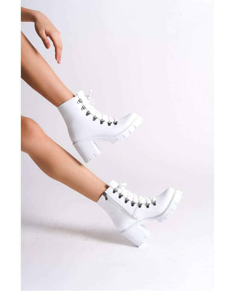 EMMA Bağcıklı Fermuarlı Ortopedik Taban Topuklu Kadın Bot CBT - Beyaz Somersan Giyim | Kadın, Erkek ve Çocuk Moda