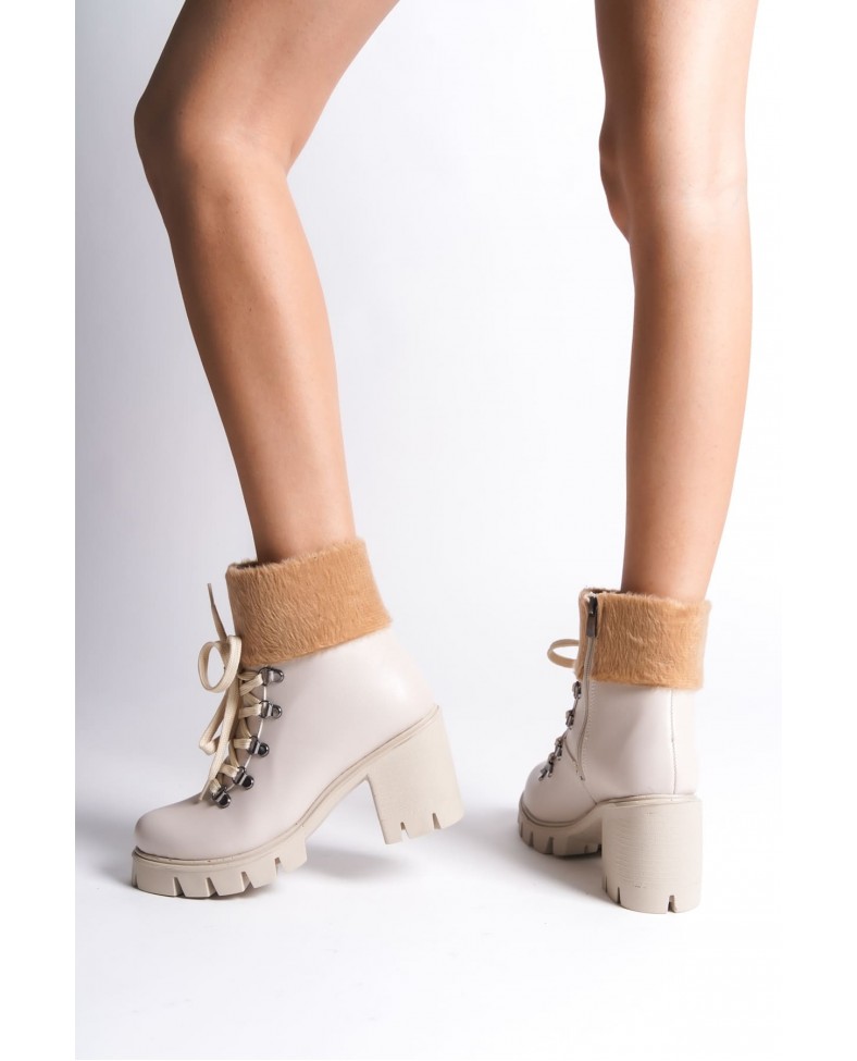 EMMA Bağcıklı Fermuarlı Ortopedik Taban Topuklu Kürk DetaylıKadın Bot CKT - Krem Somersan Giyim | Kadın, Erkek ve Çocuk Moda