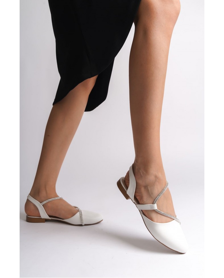 HANNAH Lastikli Ortopedik Rahat Taban Taş Detaylı Kadın Babet Ayakkabı  CKT - Beyaz Somersan Giyim | Kadın, Erkek ve Çocuk Moda