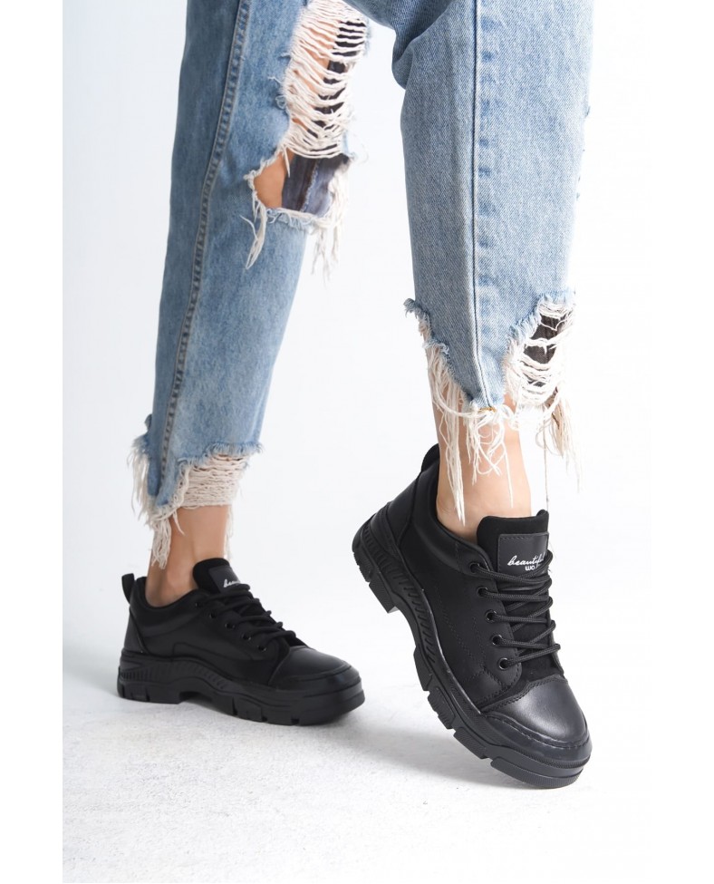 JANE Bağcıklı Ortopedik Taban Kadın Sneaker Spor Ayakkabı  CST - Siyah Somersan Giyim | Kadın, Erkek ve Çocuk Moda