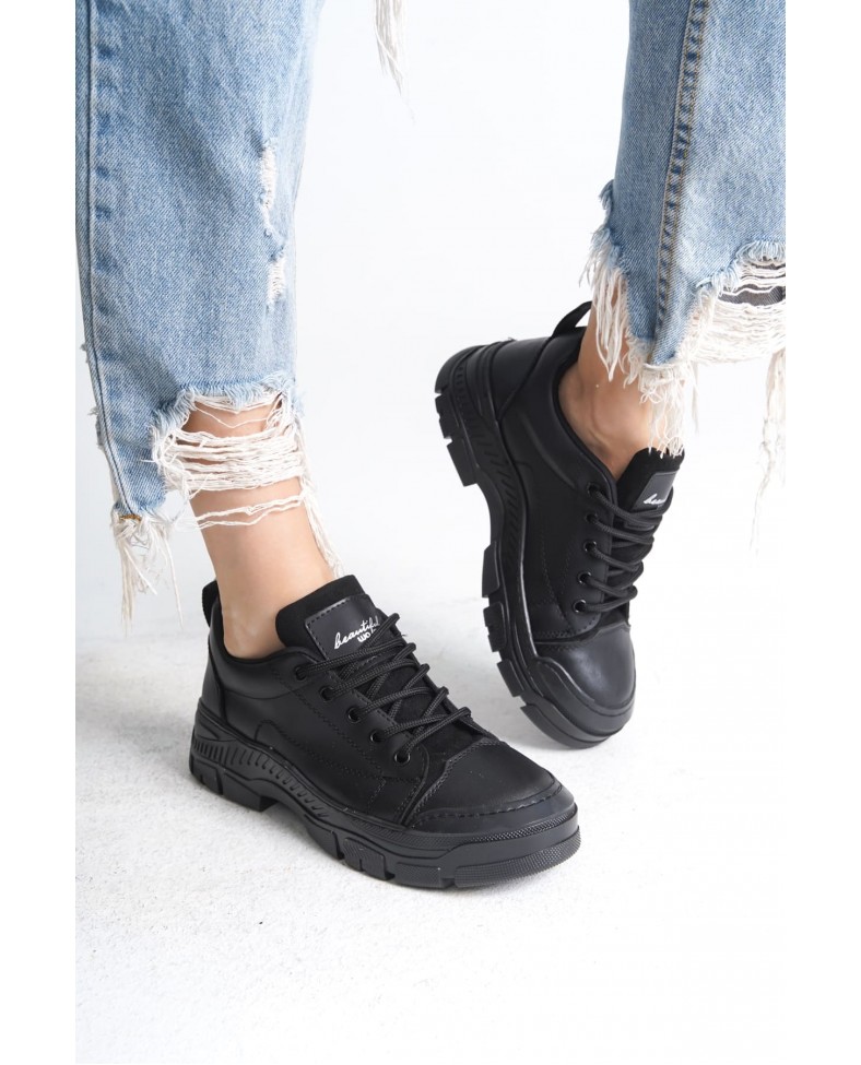JANE Bağcıklı Ortopedik Taban Kadın Sneaker Spor Ayakkabı  CST - Siyah Somersan Giyim | Kadın, Erkek ve Çocuk Moda