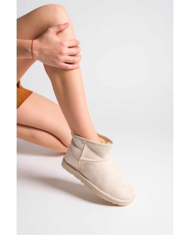 JOLIE Bağcıksız Düz Taban İçi Kürklü Kısa Süet Kadın Bot SKT - Krem Somersan Giyim | Kadın, Erkek ve Çocuk Moda