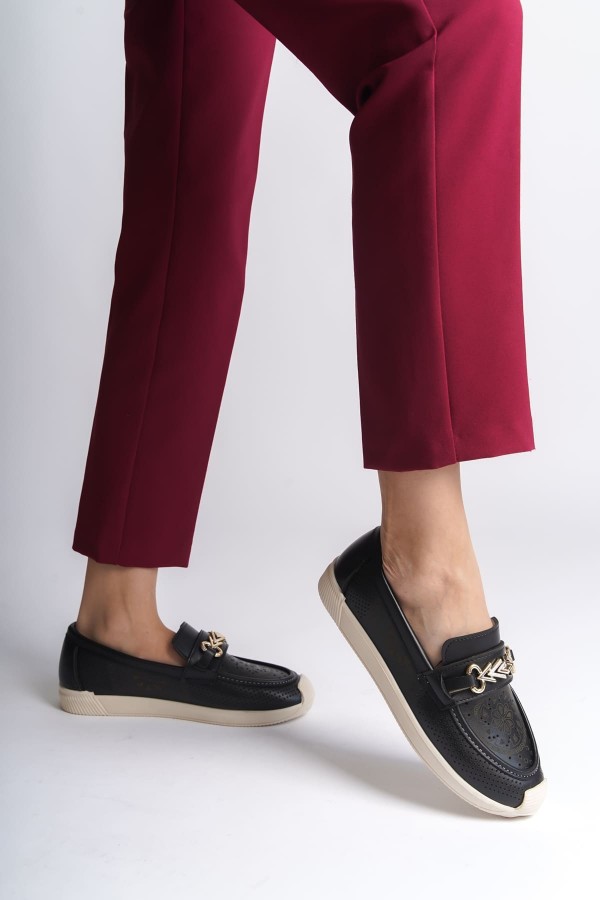 LILY Bağcıksız Ortopedik Rahat Taban Çiçek Desenli Kadın Babet Ayakkabı  CKT - Siyah