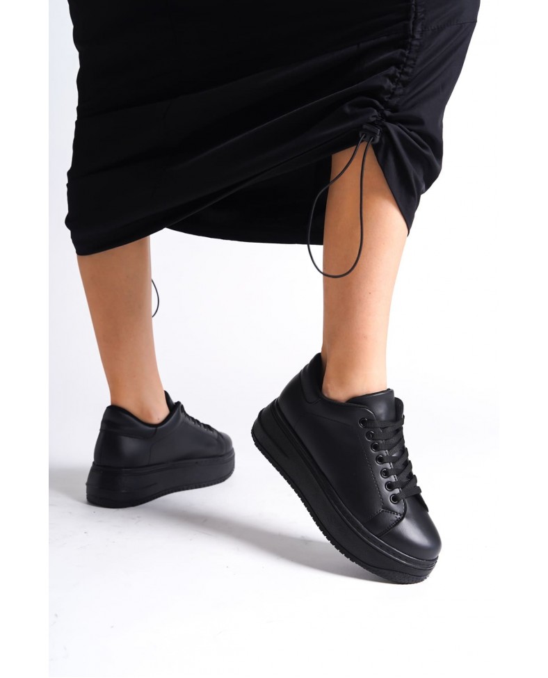BIANA Bağcıklı Ortopedik Taban Kadın Sneaker Spor Ayakkabı CST - Siyah