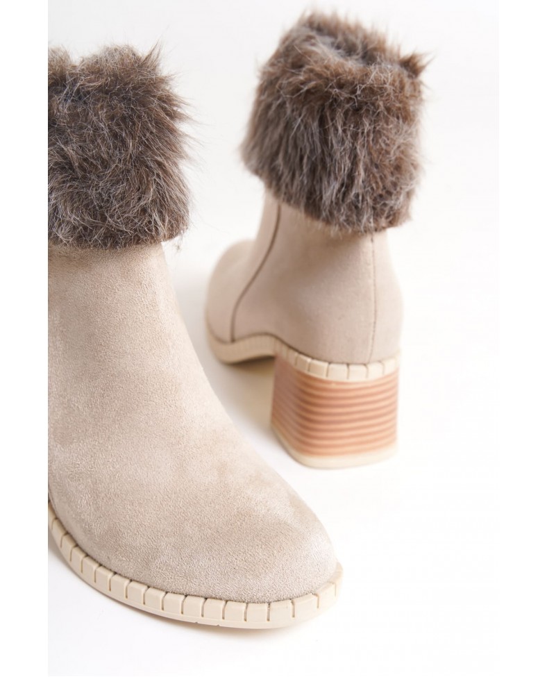 JULIA Fermuarlı Ortopedik Taban Tüylü Topuklu Süet Kadın Bot SKT - Krem Somersan Giyim | Kadın, Erkek ve Çocuk Moda