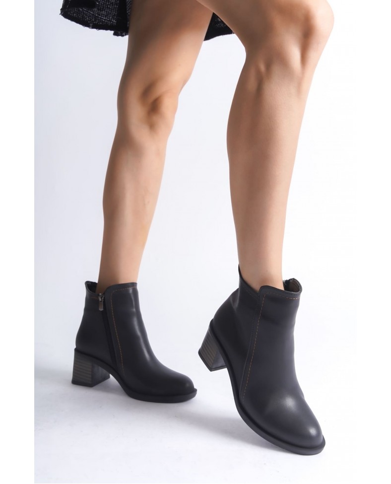 LARISSA Fermuarlı Ortopedik Taban Topuklu Kadın Bot  CST - Siyah Somersan Giyim | Kadın, Erkek ve Çocuk Moda