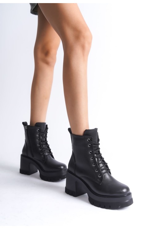 LAUREN Bağcıklı Fermuarlı Ortopedik Taban Topuklu Kadın Bot CST - Siyah