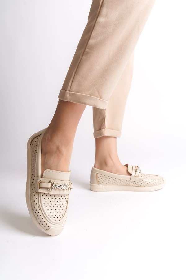 LILY Bağcıksız Ortopedik Rahat Taban Kalp Desenli Kadın Babet Ayakkabı  CKT - Krem