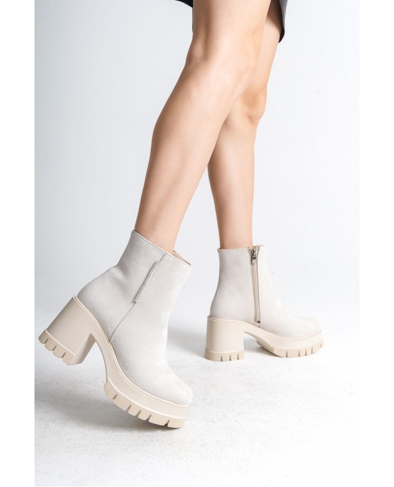 LISSE Fermuarlı Ortopedik Taban Kalın Topuklu Süet Kadın Bot  SKT-  Krem Somersan Giyim | Kadın, Erkek ve Çocuk Moda