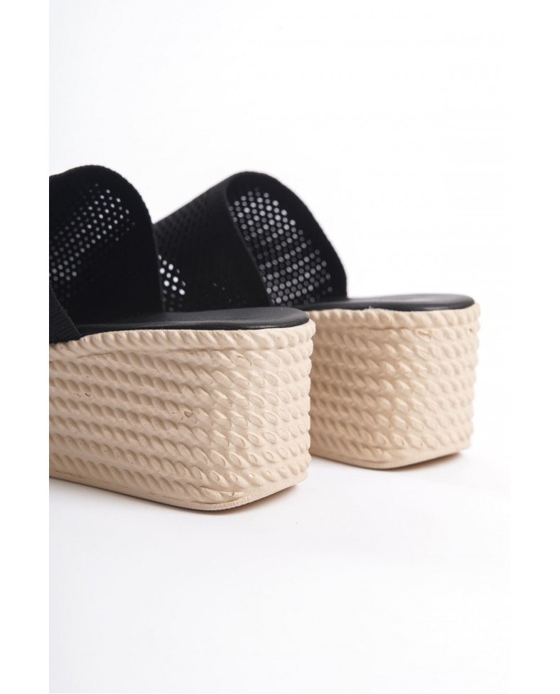 MARLA Dolgu Topuklu Ortopedik Taban Hasır Görünümlü Triko Kadın Terlik  TKT - Siyah Somersan Giyim | Kadın, Erkek ve Çocuk Moda