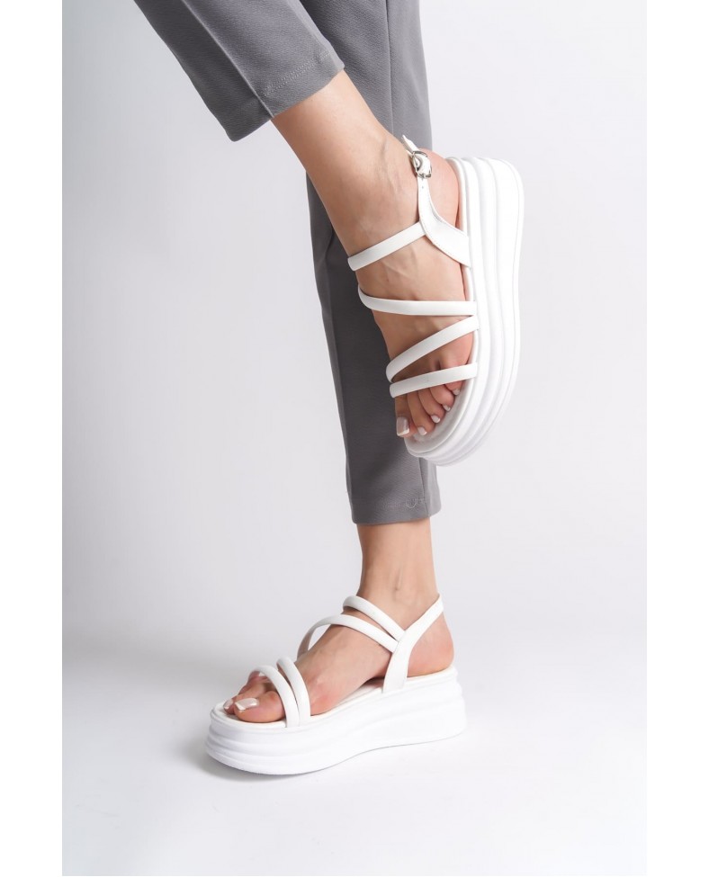 NATALIE İnce Tokalı Şerit Detaylı Ortopedik Taban Kadın Sandalet CBT - Beyaz Somersan Giyim | Kadın, Erkek ve Çocuk Moda