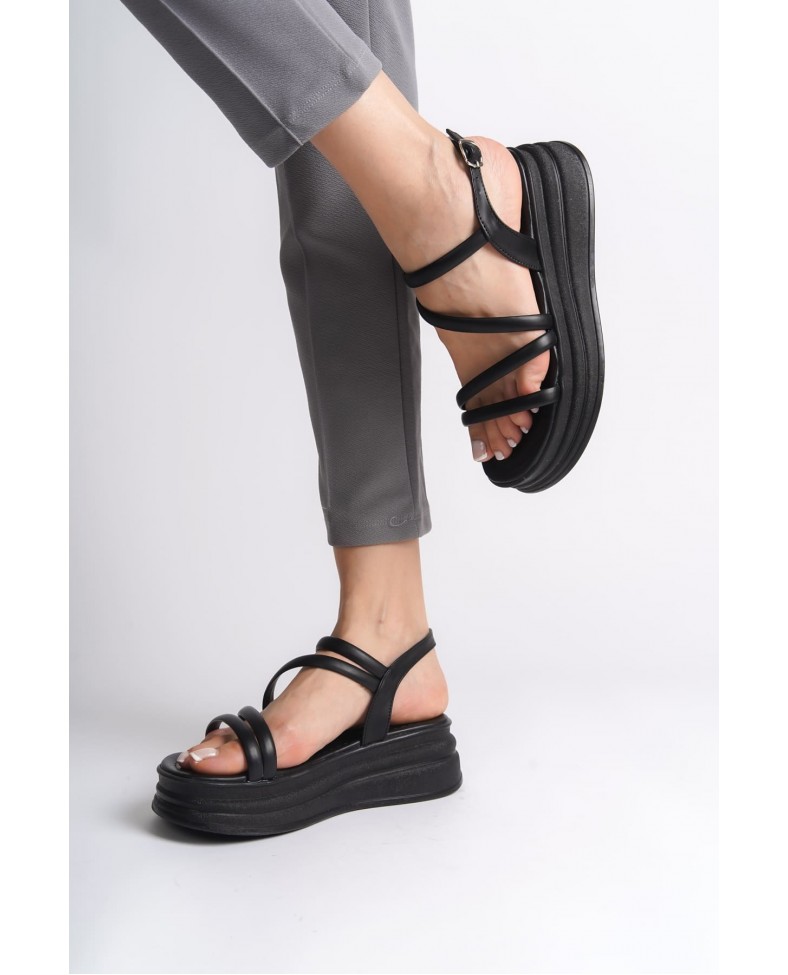 NATALIE İnce Tokalı Şerit Detaylı Ortopedik Taban Kadın Sandalet  CST - Siyah Somersan Giyim | Kadın, Erkek ve Çocuk Moda