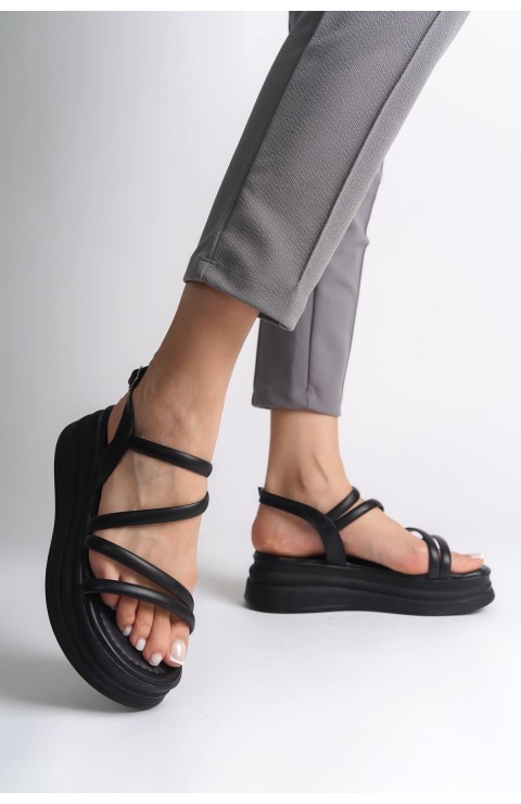 NATALIE İnce Tokalı Şerit Detaylı Ortopedik Taban Kadın Sandalet  CST - Siyah
