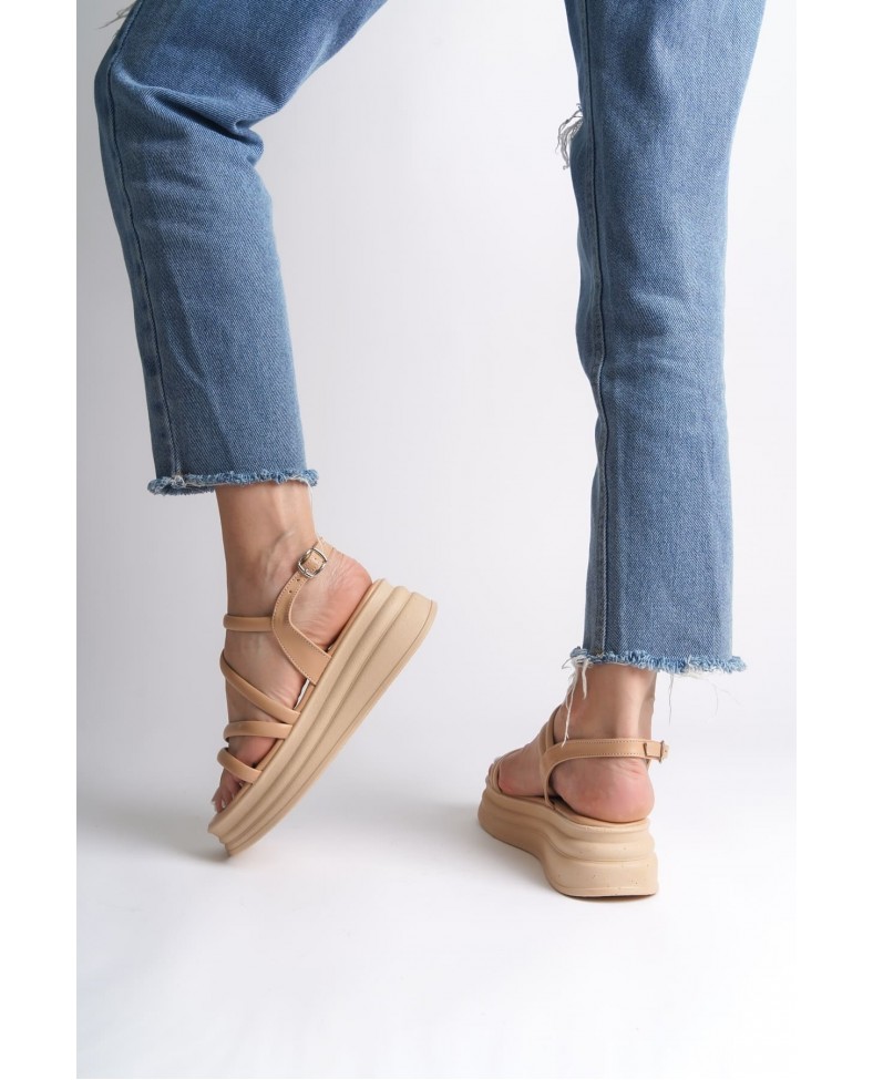 NATALIE İnce Tokalı Şerit Detaylı Ortopedik Taban Kadın Sandalet CTT - Ten Somersan Giyim | Kadın, Erkek ve Çocuk Moda