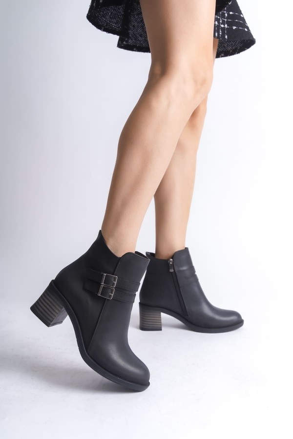NOEMI Tokalı Fermuarlı Ortopedik Taban Topuklu Kadın Bot  CST - Siyah