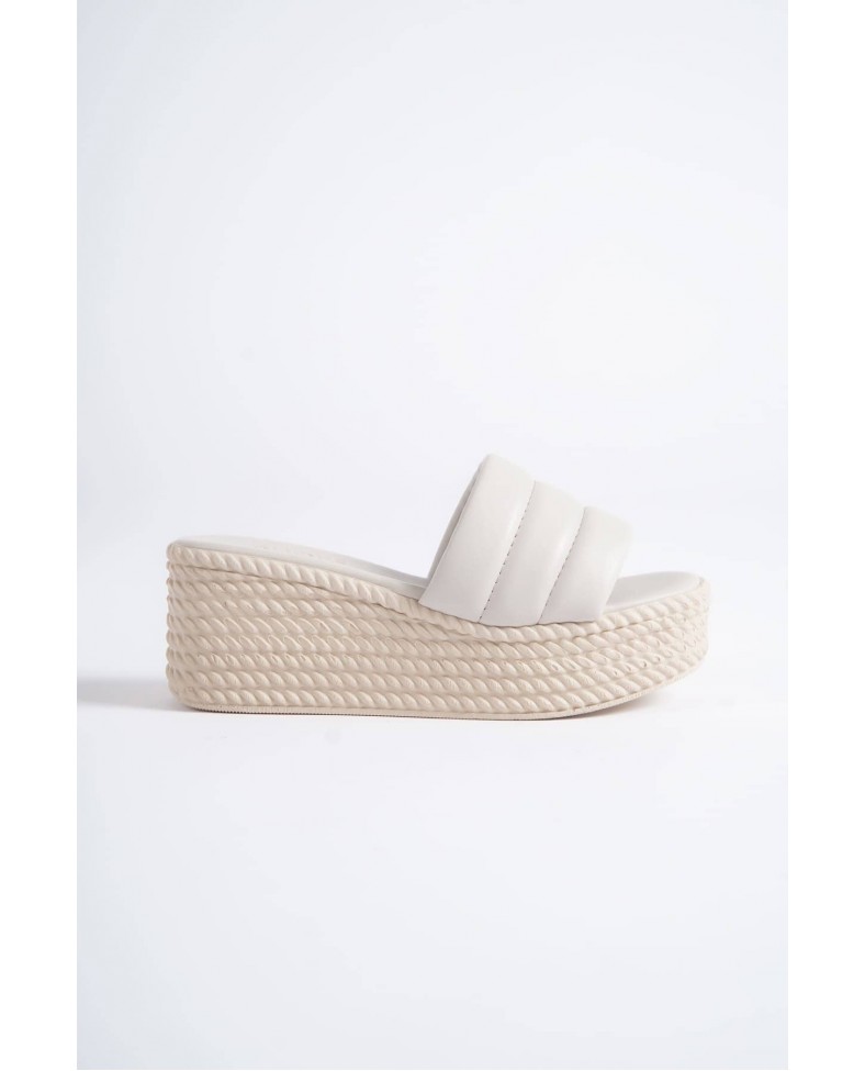 REINA Dolgu Topuklu Ortopedik Taban Hasır Görünümlü Kadın Terlik CKT - Krem Somersan Giyim | Kadın, Erkek ve Çocuk Moda