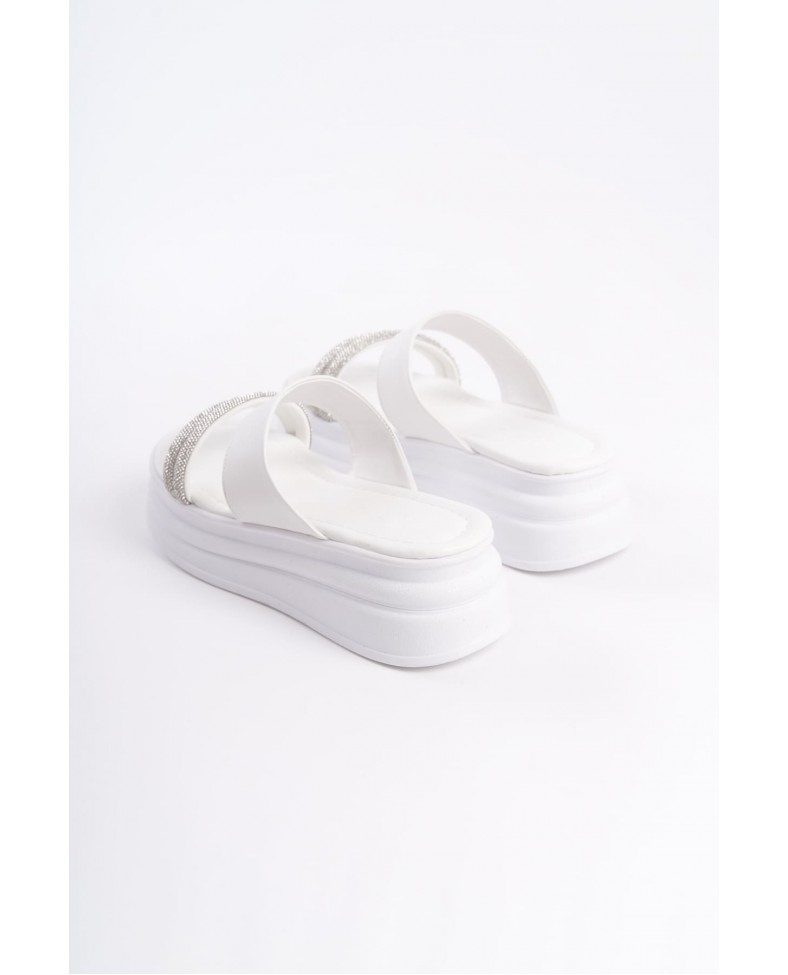 SARAH Düz Topuklu Taşlı Şeritli Kalın ve Ortopedik Taban Kadın Terlik  CBT - Beyaz Somersan Giyim | Kadın, Erkek ve Çocuk Moda