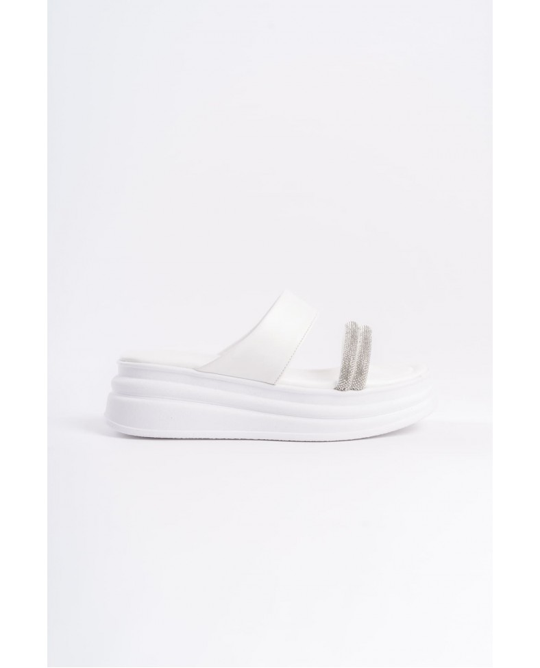 SARAH Düz Topuklu Taşlı Şeritli Kalın ve Ortopedik Taban Kadın Terlik  CBT - Beyaz Somersan Giyim | Kadın, Erkek ve Çocuk Moda