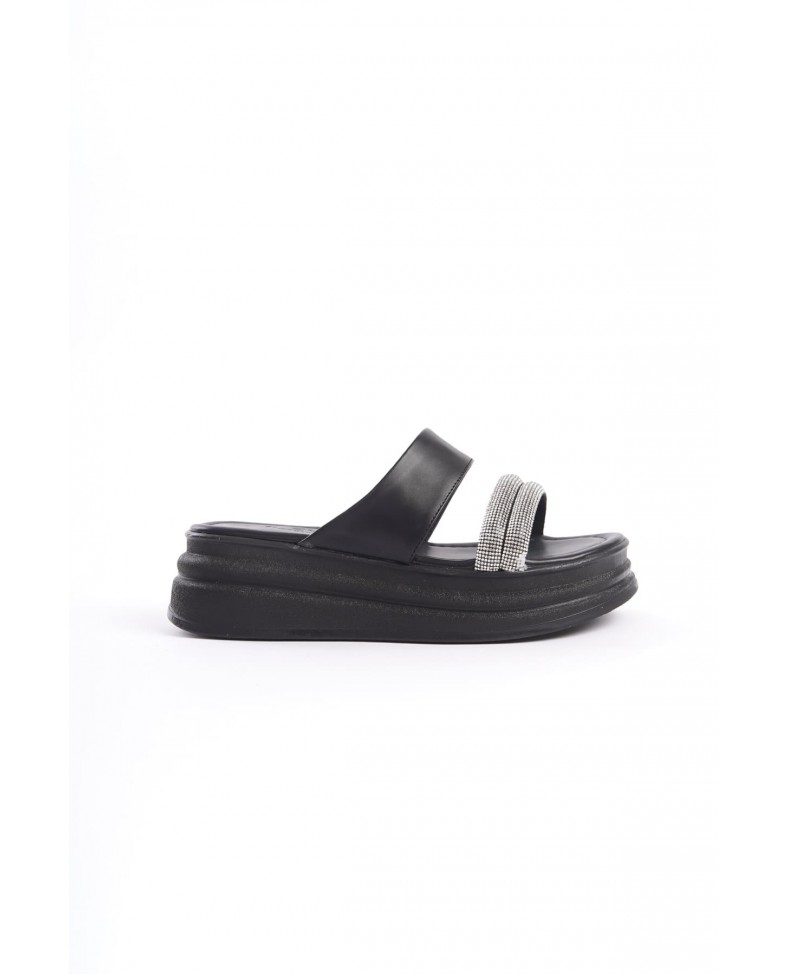 SARAH Düz Topuklu Taşlı Şeritli Kalın ve Ortopedik Taban Kadın Terlik CST - Siyah Somersan Giyim | Kadın, Erkek ve Çocuk Moda