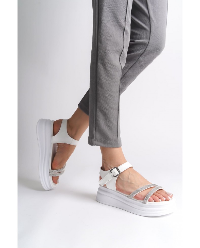 ZLOHE Kalın Tokalı Taşlı Şeritli Ortopedik Taban Kadın Sandalet CBT - Beyaz Somersan Giyim | Kadın, Erkek ve Çocuk Moda