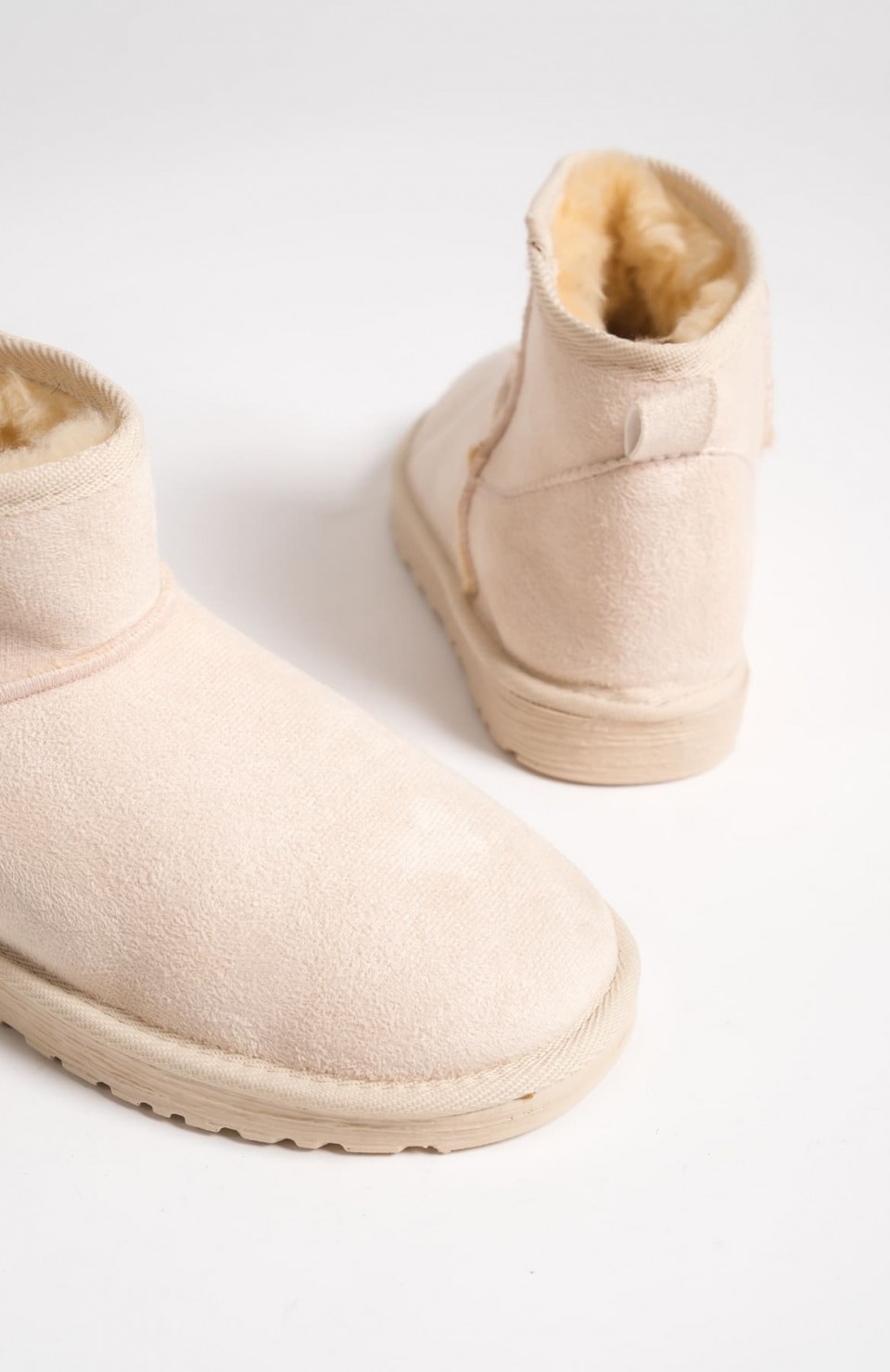 JOLIE Bağcıksız Düz Taban İçi Kürklü Kısa Süet Kadın Bot SKT - Krem Somersan Giyim | Kadın, Erkek ve Çocuk Moda