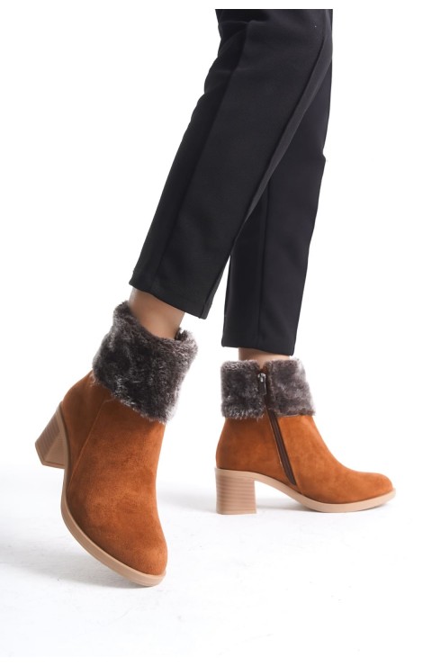 KATYA Fermuarlı Ortopedik Taban Topuklu Kürk Detaylı Süet Kadın Bot  STT - Taba