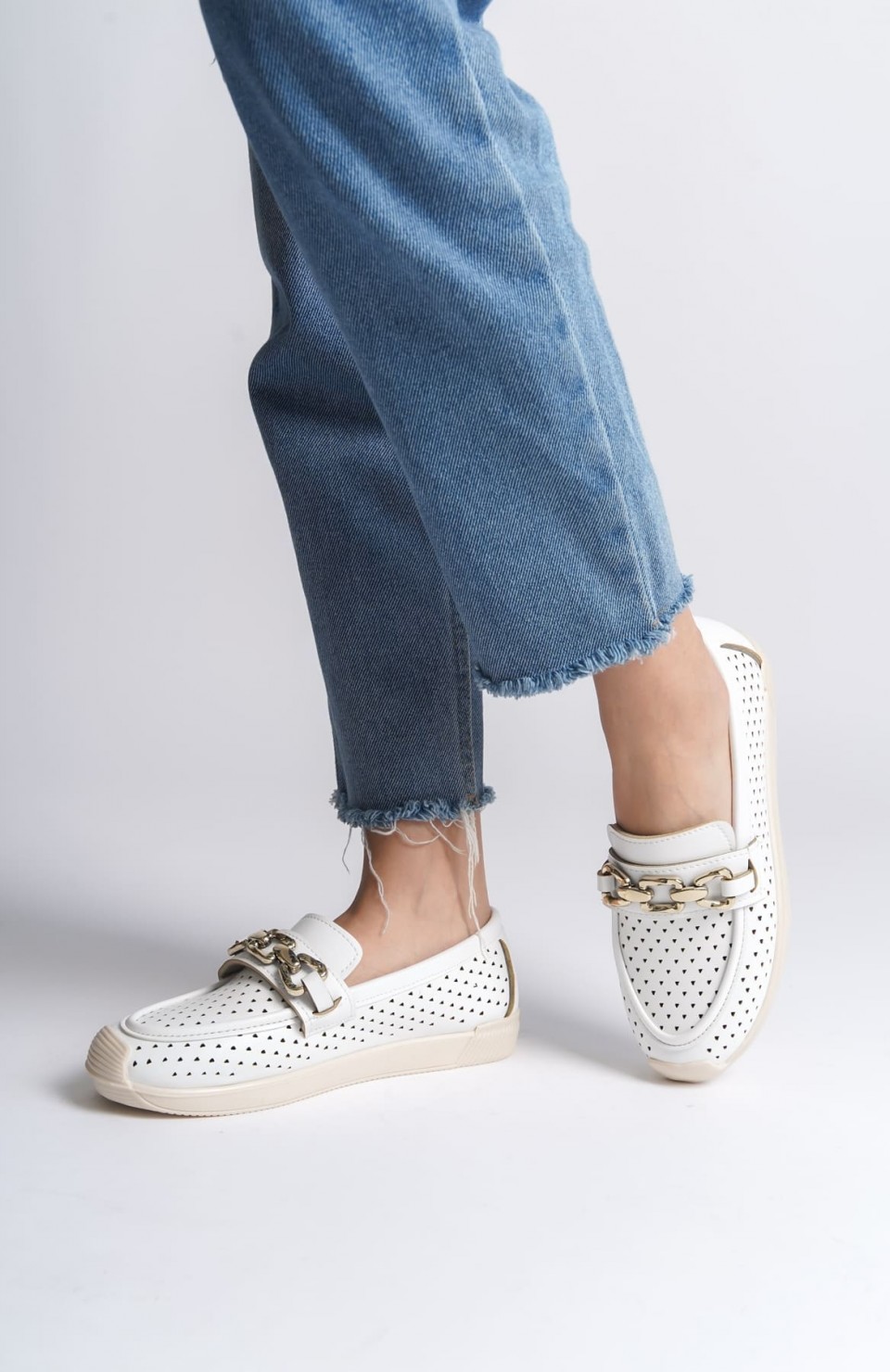 LAYLA Bağcıksız Ortopedik Rahat Taban Kalp Desenli Kadın Babet Ayakkabı  CKT - Beyaz Somersan Giyim | Kadın, Erkek ve Çocuk Moda