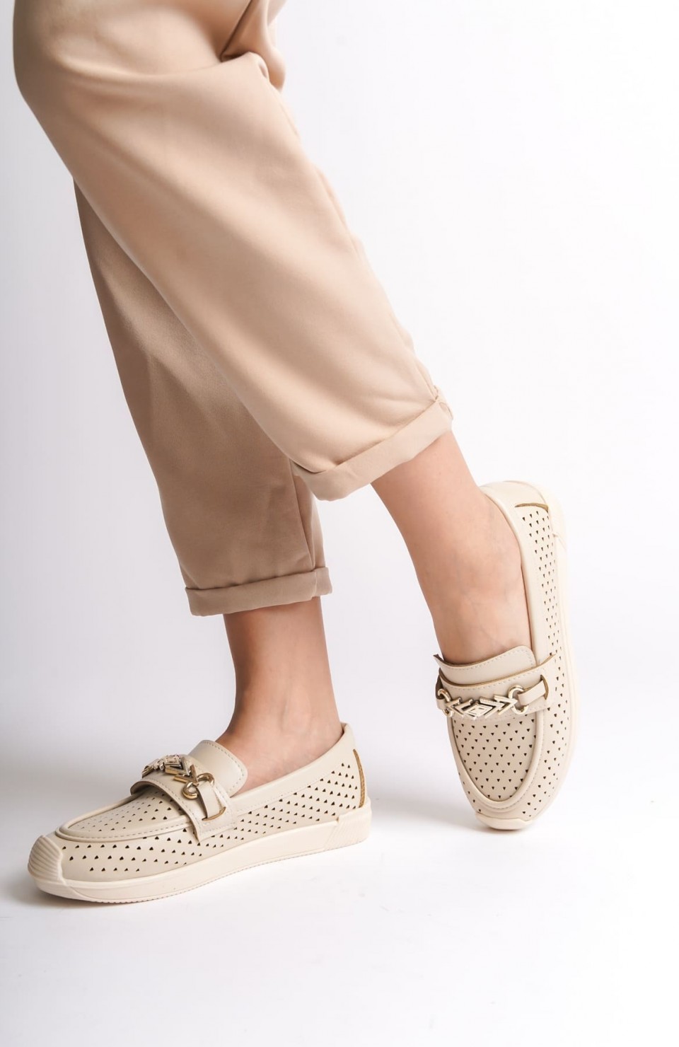 LILY Bağcıksız Ortopedik Rahat Taban Kalp Desenli Kadın Babet Ayakkabı  CKT - Krem Somersan Giyim | Kadın, Erkek ve Çocuk Moda