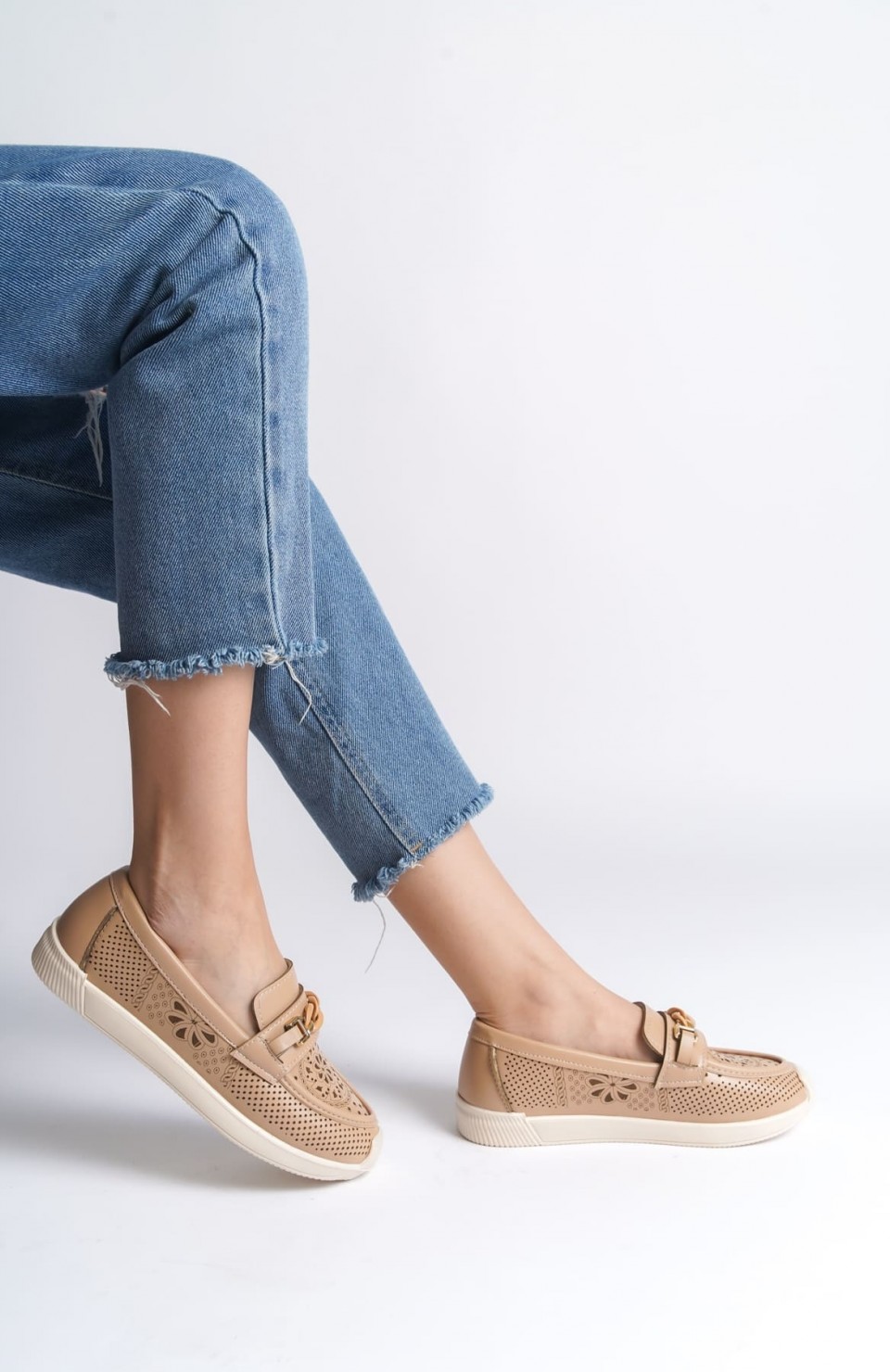 LIZY Bağcıksız Ortopedik Rahat Taban Çiçek Desenli Kadın Babet Ayakkabı CKT - Ten Somersan Giyim | Kadın, Erkek ve Çocuk Moda