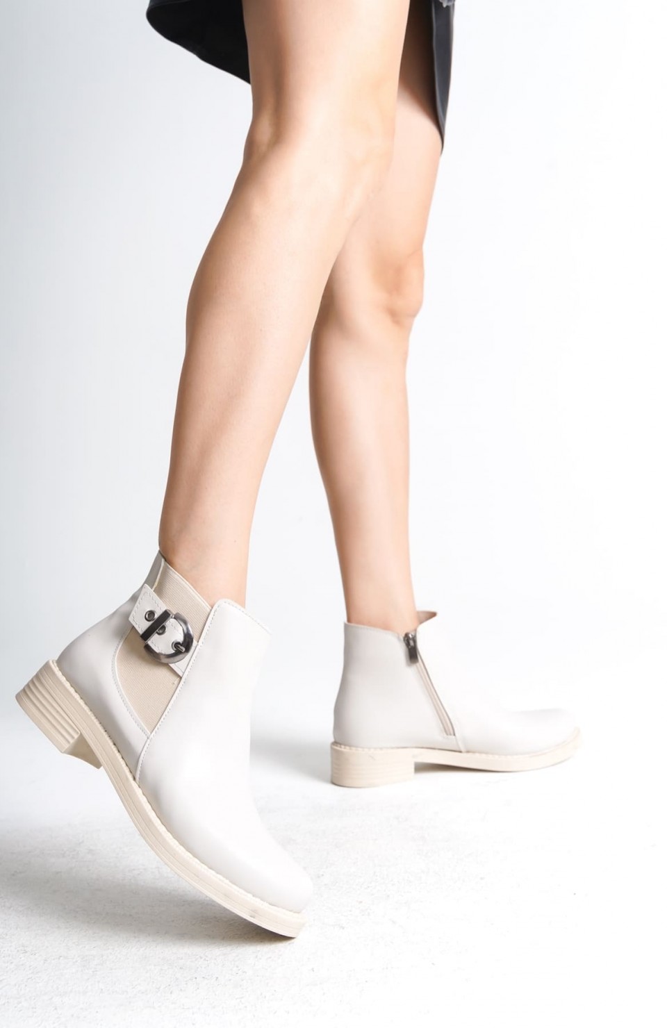 LUNA Fermuarlı Lastikli Ortopedik Taban Topuklu Kadın Bot CKT - Krem Somersan Giyim | Kadın, Erkek ve Çocuk Moda