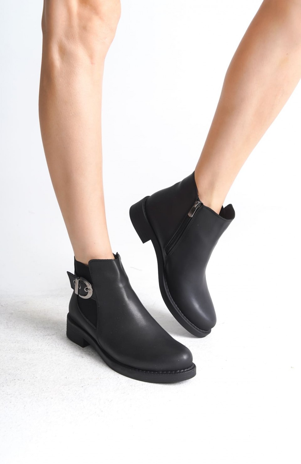 LUNA Fermuarlı Lastikli Ortopedik Taban Topuklu Kadın Bot  CST - Siyah Somersan Giyim | Kadın, Erkek ve Çocuk Moda