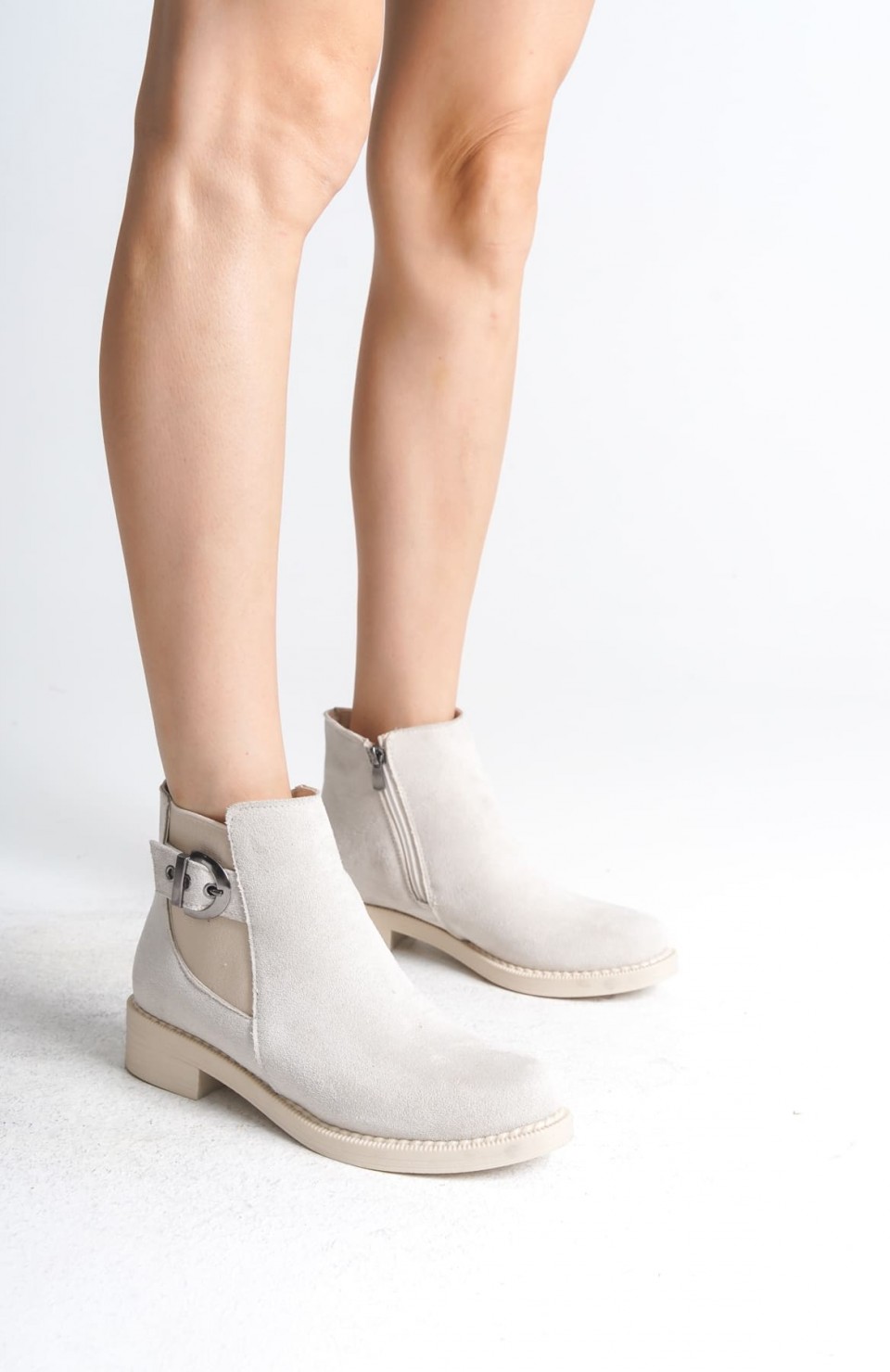 LUNA Fermuarlı Lastikli Ortopedik Taban Topuklu Süet Kadın Bot SKT - Krem Somersan Giyim | Kadın, Erkek ve Çocuk Moda