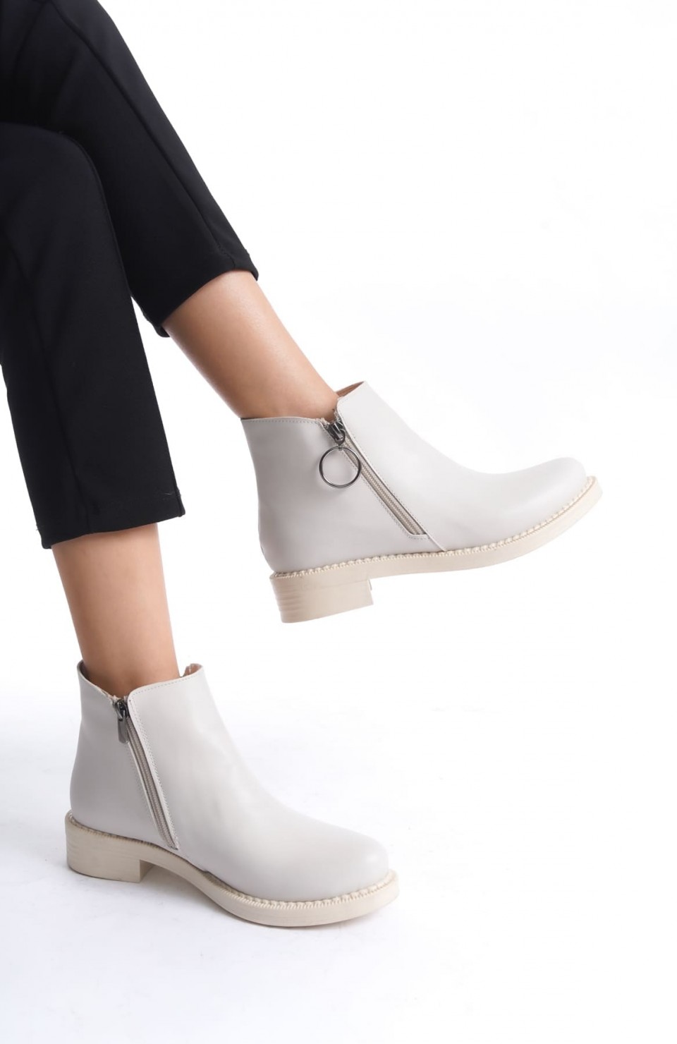 MARGARET Fermuarlı Ortopedik Taban Topuklu Kadın Bot  CKT - Krem Somersan Giyim | Kadın, Erkek ve Çocuk Moda