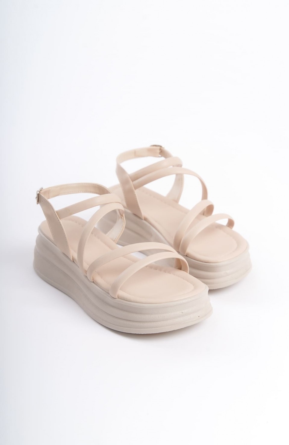 NATALIE İnce Tokalı Şerit Detaylı Ortopedik Taban Kadın Sandalet  CKT - Krem Somersan Giyim | Kadın, Erkek ve Çocuk Moda