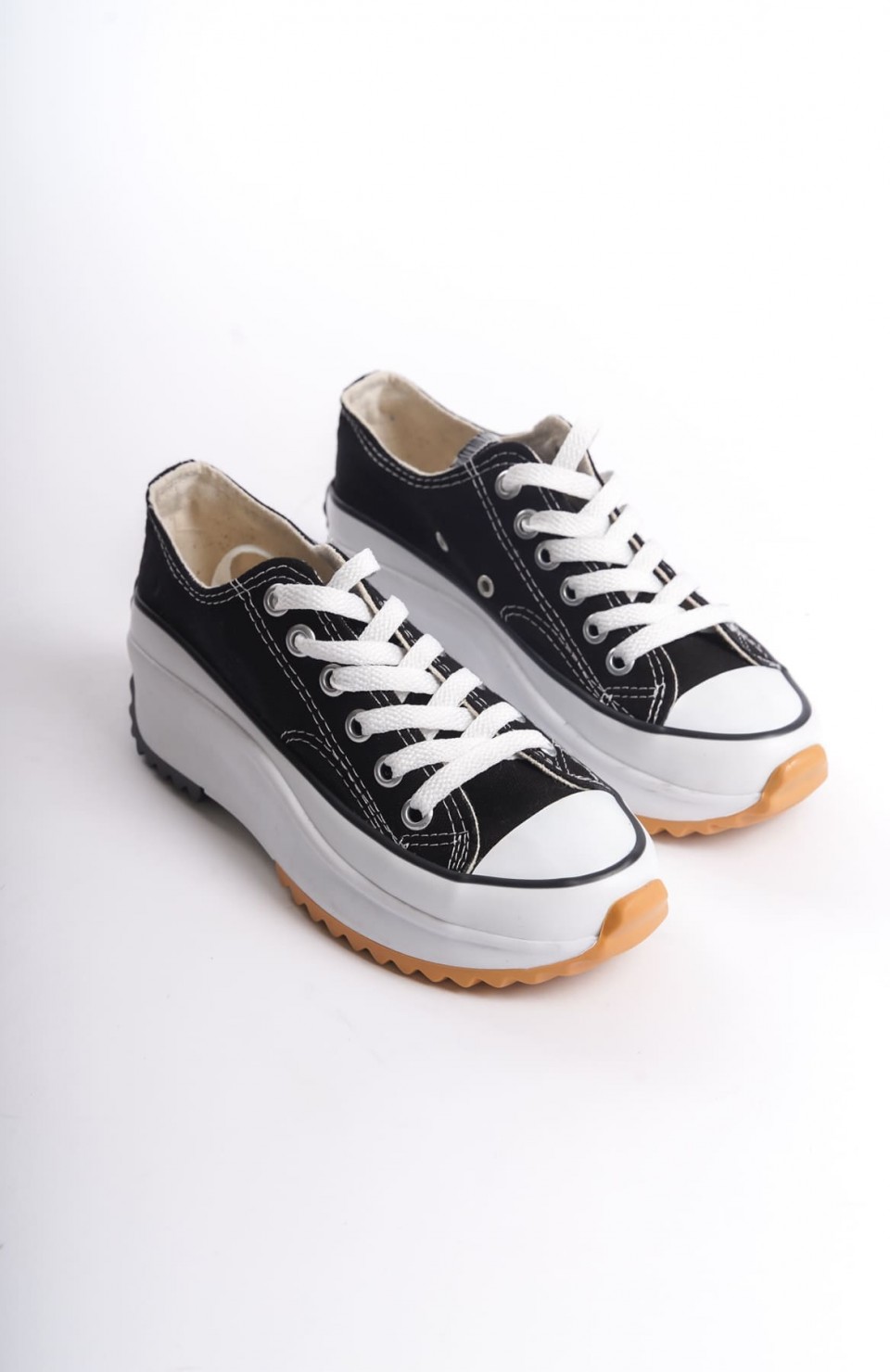 PARIS Bağcıklı Ortopedik Taban Kadın Sneaker Spor Ayakkabı  TBT - Siyah Somersan Giyim | Kadın, Erkek ve Çocuk Moda