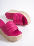 REINA Dolgu Topuklu Ortopedik Taban Hasır Görünümlü Kadın Terlik CKT - Fuşya Somersan Giyim | Kadın, Erkek ve Çocuk Moda
