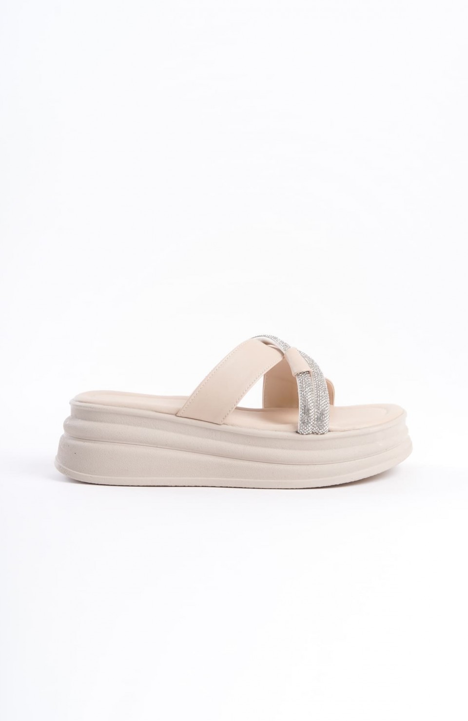RUBY Düz Topuklu Taşlı Çapraz Şeritli Kalın ve Ortopedik Taban Kadın Terlik  CKT - Krem Somersan Giyim | Kadın, Erkek ve Çocuk Moda