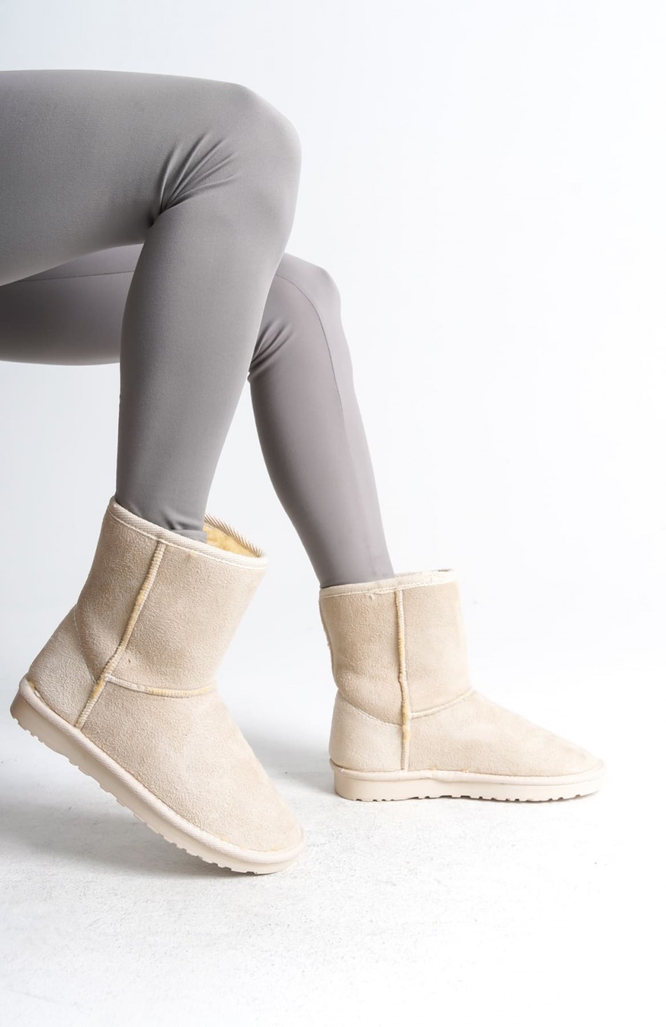 SELINA Bağcıksız Düz Taban İçi Kürklü Süet Kadın Bot  SKT - Krem Somersan Giyim | Kadın, Erkek ve Çocuk Moda