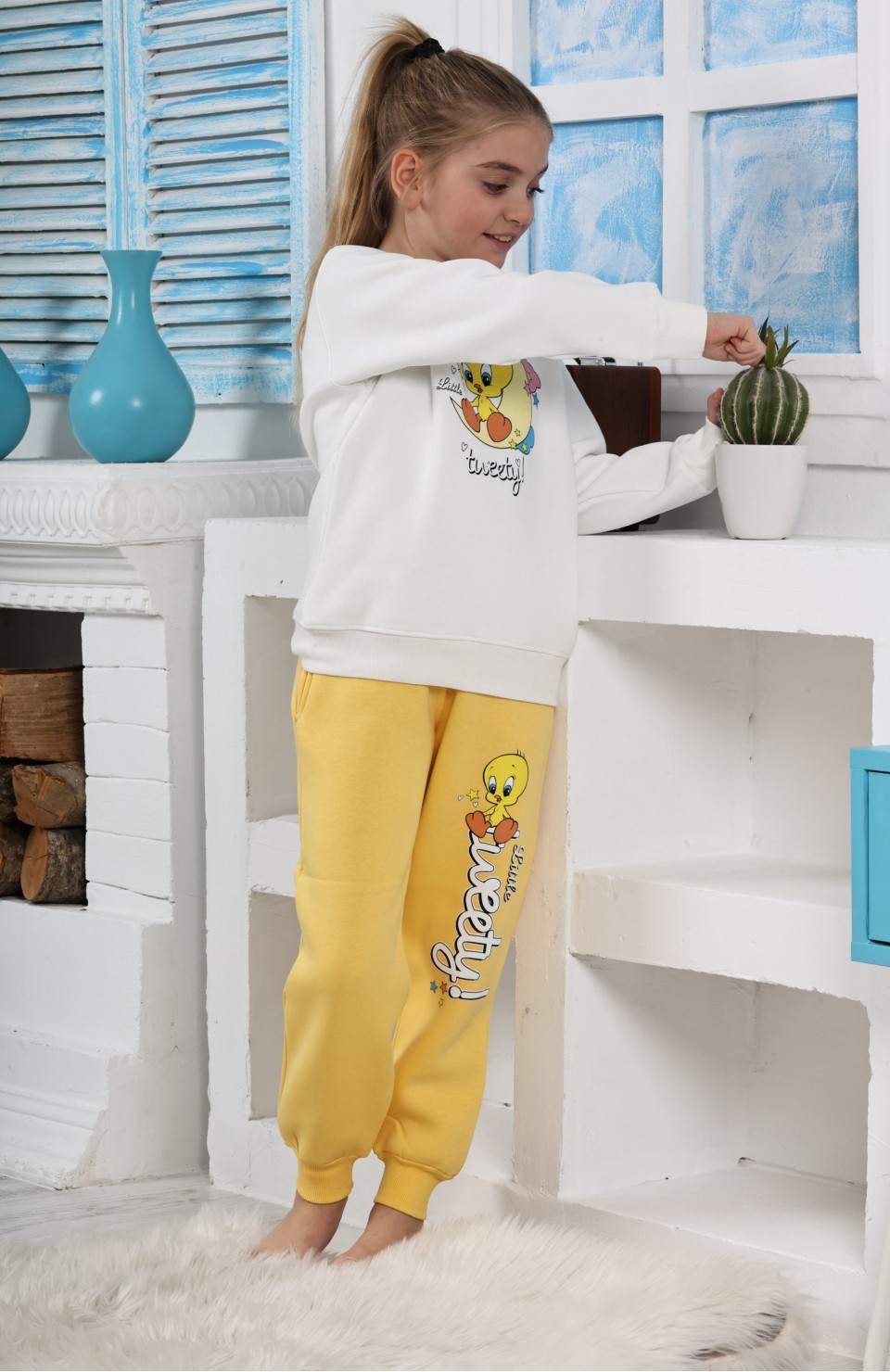 Kapitex 6181 Kız Çocuk Twety Baskılı Uzun Kol Pijama Takımı