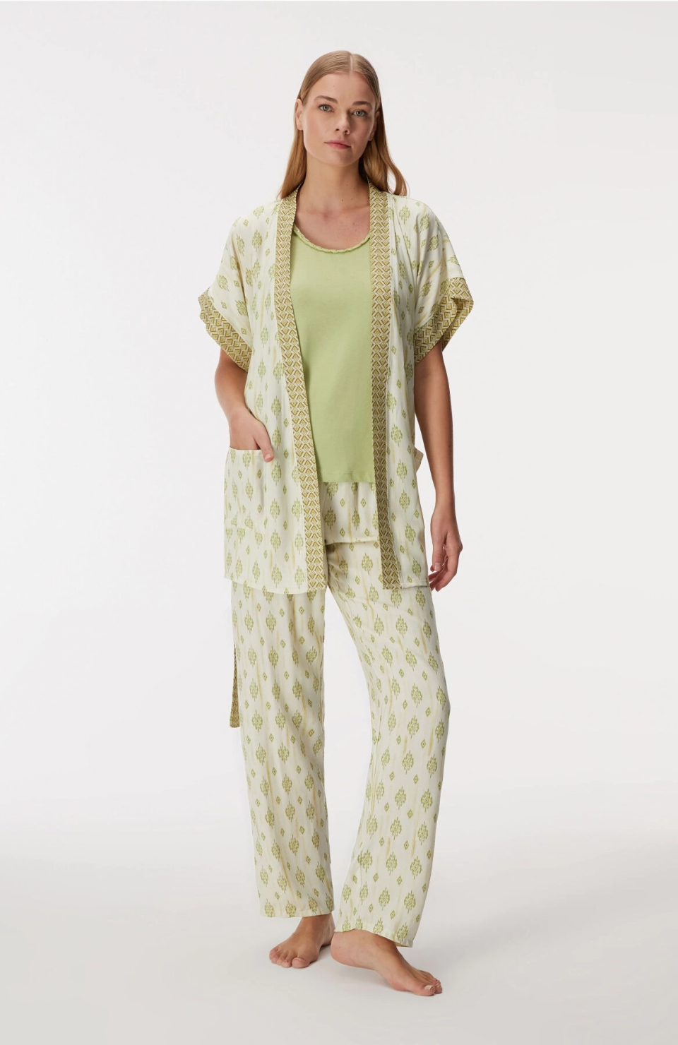 Anıl 11421 Kadın Sabahlık, Atlet ve Pantolon Takım